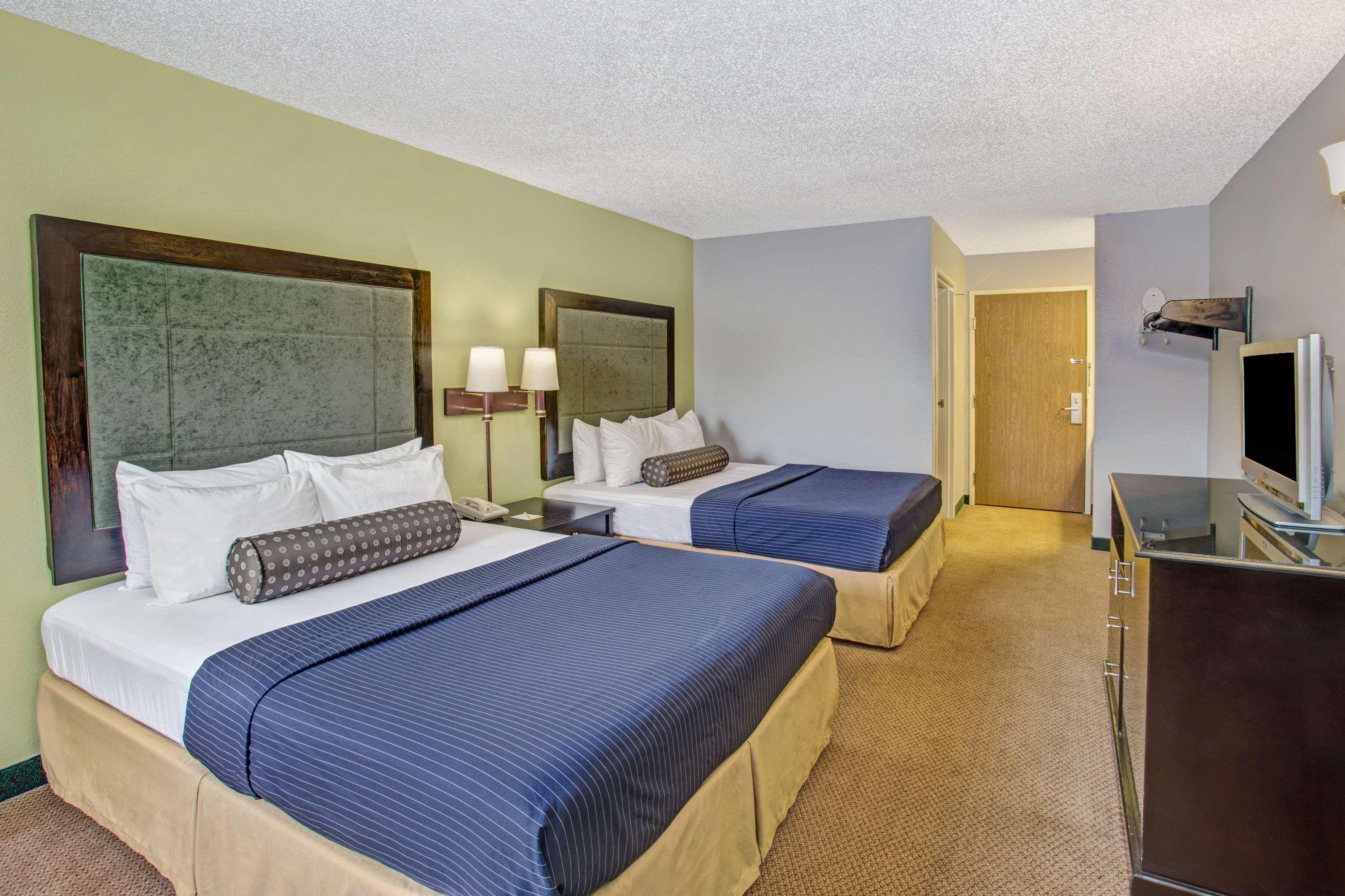 Days Inn By Wyndham Great Lakes Naval Base North Chicago Ngoại thất bức ảnh