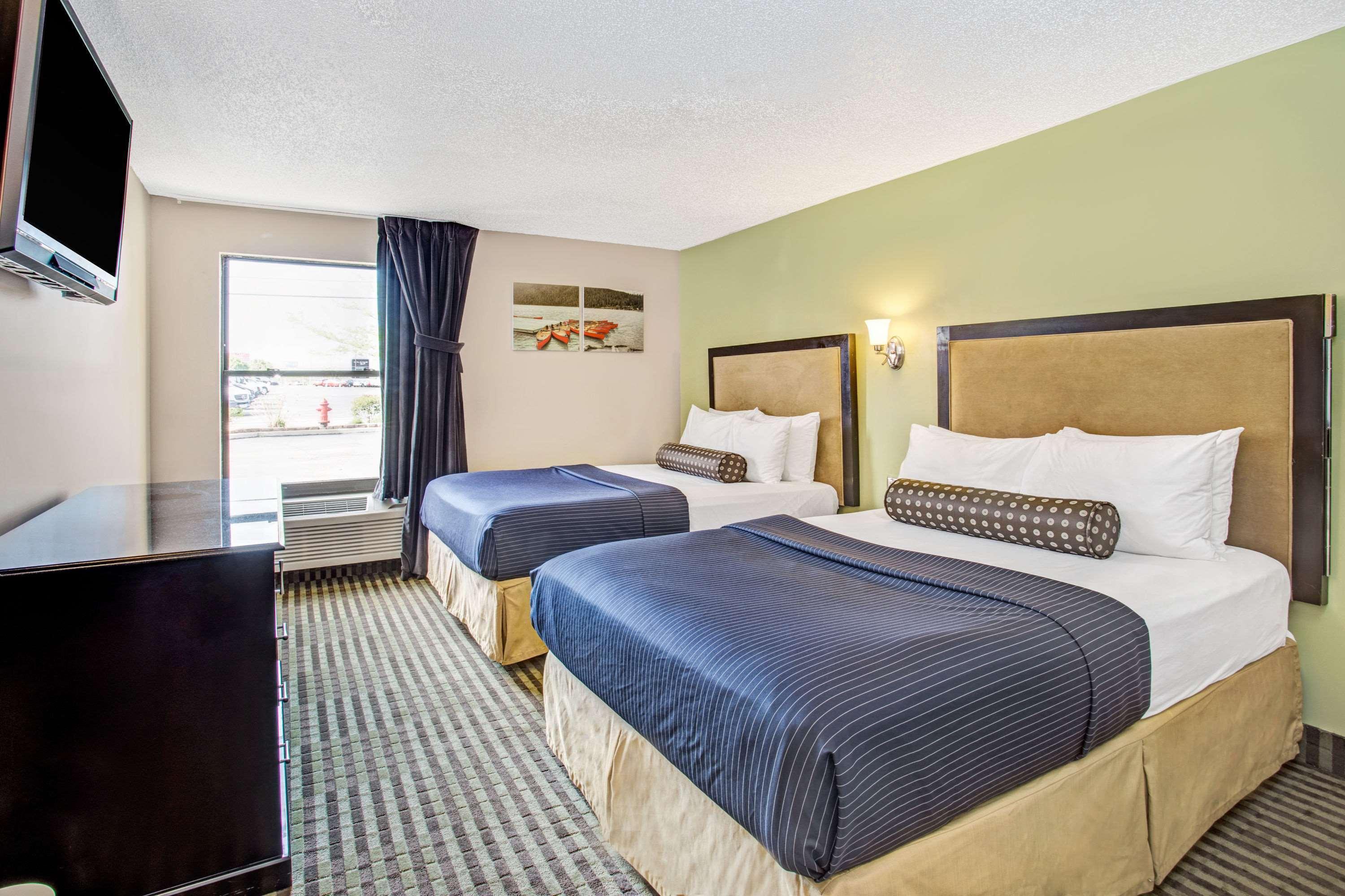 Days Inn By Wyndham Great Lakes Naval Base North Chicago Ngoại thất bức ảnh