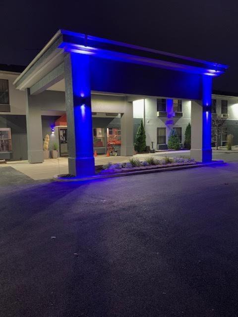 Days Inn By Wyndham Great Lakes Naval Base North Chicago Ngoại thất bức ảnh